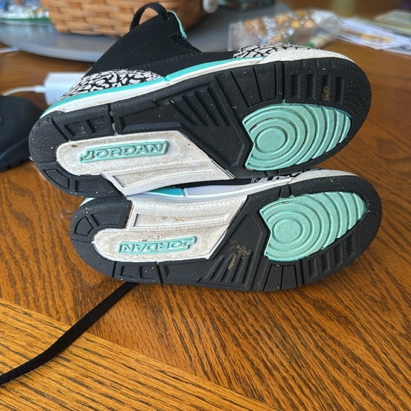 JORDAN 3 RETRO GP 'BLACK PURPLE TURQUOISE 10c - Picture 6 of 6